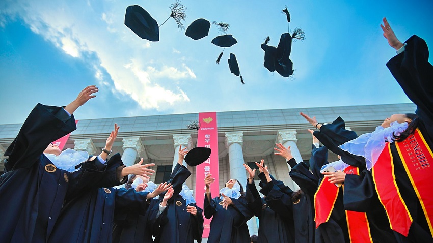 Đại Học Kyung Hee Tuyển Sinh